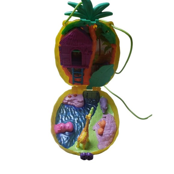 Polly Pocket Mattel Tropicool Pineapple Wearable Purse Toy 2019 NO FIGURES - Picture 3 of 15